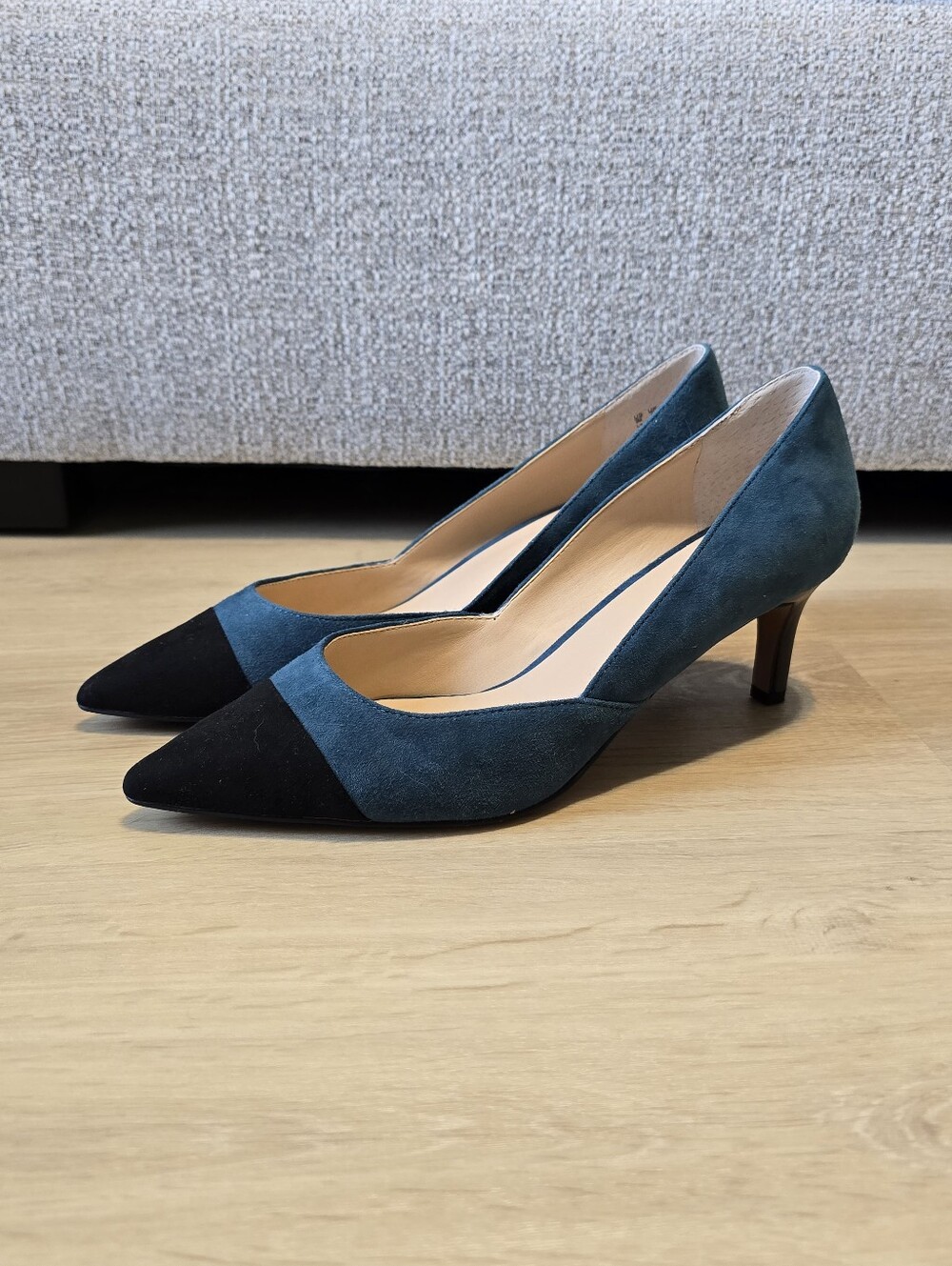 Franco Sarto Delight Suede Pump Sz 8 Like New